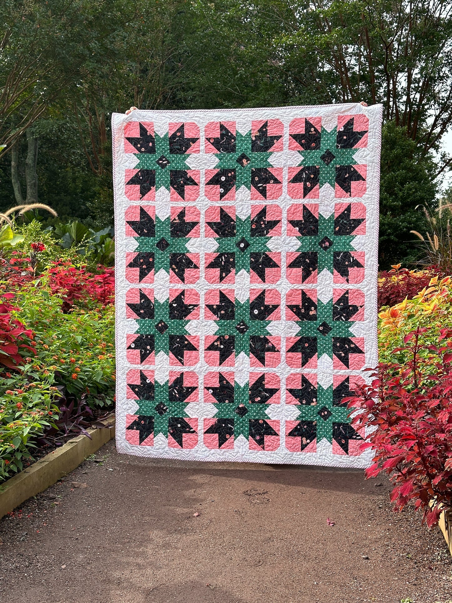 Present Parcels Quilt Pattern (PDF)